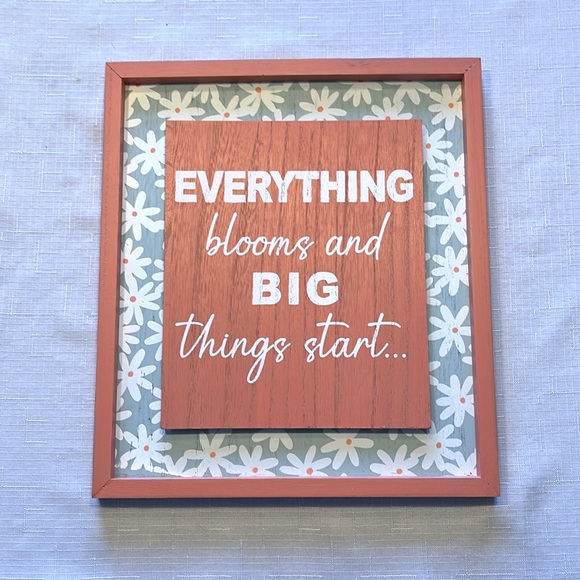 Spring!!! Hanging Decor - Picture 3 of 5